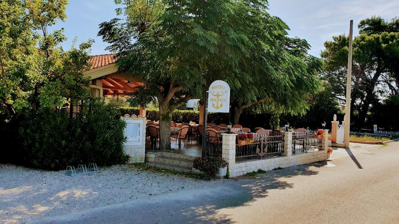 Room'S Brica Barbat na Rabu Εξωτερικό φωτογραφία